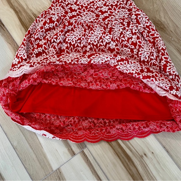 aina be Red & White Strapless Sweat Heart Dress With Floral Lace Details Size S - Picture 9 of 14